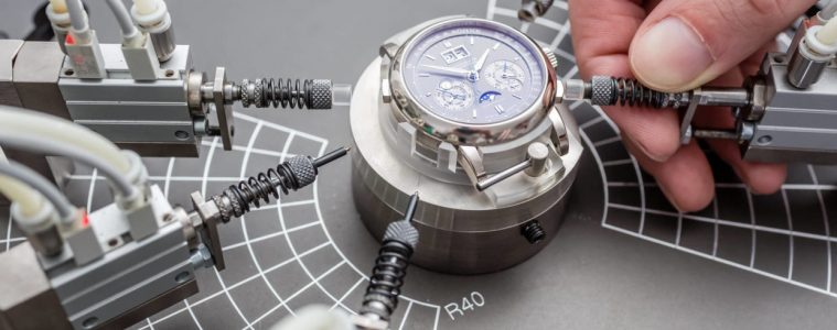 A.-Lange-Soehne-contrôle-qualité-1-1240x840